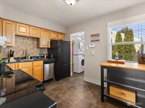 Other - 2819 17th St, Everett, WA 98201 photo 4 of 8