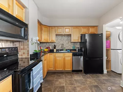 Other - 2819 17th St, Everett, WA 98201 photo 3 of 8