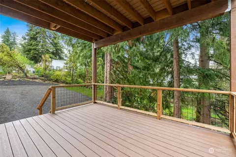 Exterior - 2413 74th St SE, Everett, WA 98203 photo 11 of 15
