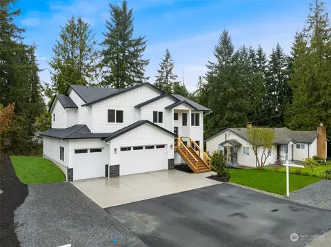 Exterior - 2413 74th St SE, Everett, WA 98203 photo 7 of 15