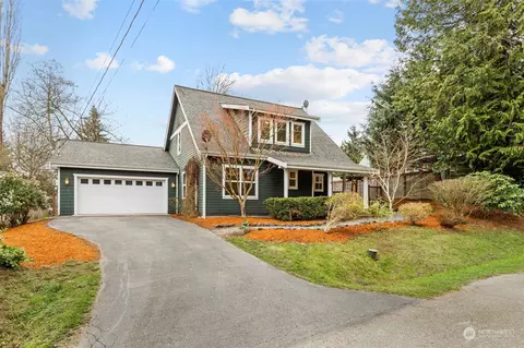 6489 NE Prospect St, Suquamish, WA 98392