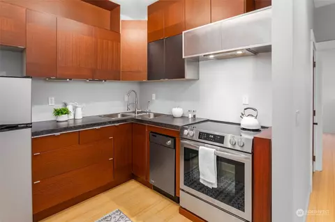 Kitchen - 409 16th Ave E #17, Seattle, WA 98112 photo 1 of 4