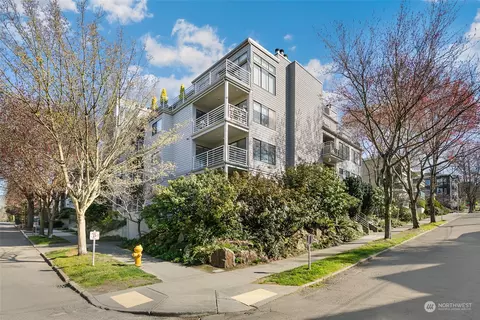1100 E Harrison St #102, Seattle, WA 98102