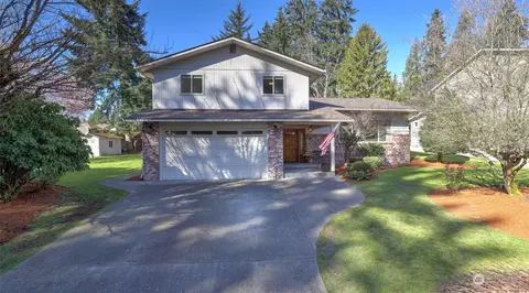 27217 48th Ave S, Kent, WA 98032