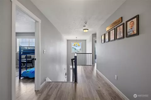 Entry Way - 3917 Phoenix Ln, Pasco, WA 99301 photo 5 of 5