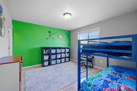 Bedroom - 3917 Phoenix Ln, Pasco, WA 99301 photo 5 of 7