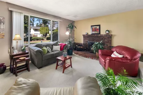 19221 10th Ave E, Spanaway, WA 98387 photo 5