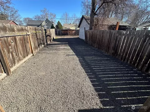 508 E Cherry St, Walla Walla, WA 99362 photo 28