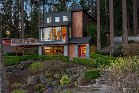 9603 SE 61st Pl, Mercer Island, WA 98040