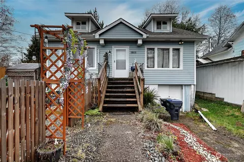 1905 N E St, Aberdeen, WA 98520