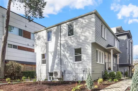1525 A 44th Ave SW, Seattle, WA 98116