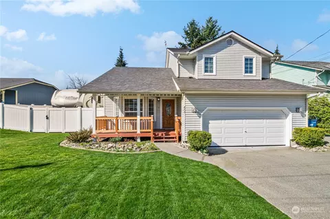 472 Park St, Monroe, WA 98272