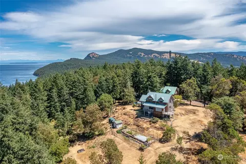 10 Karen Ln, Eastsound, WA 98245