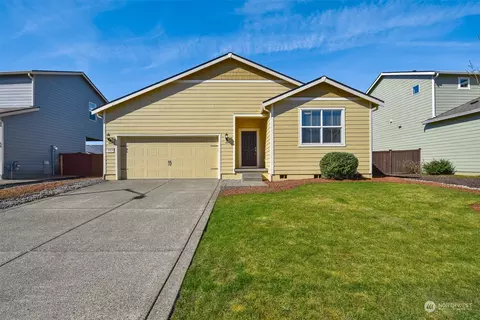 353 York St, Woodland, WA 98674