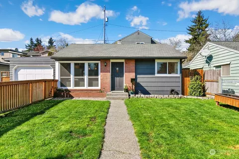 9311 31st Ave SW, Seattle, WA 98126