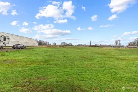 18 Hay Way, Cathlamet, WA 98612