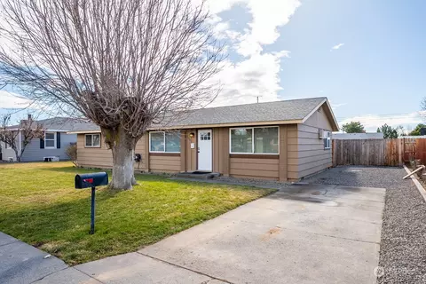 506 L St SW, Quincy, WA 98848