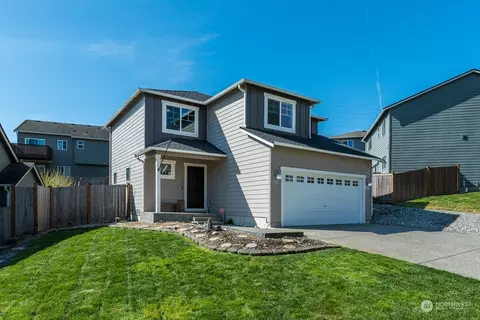 1540 E Gateway Hts, Sedro Woolley, WA 98284