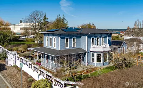 602 NE Haller St, Coupeville, WA 98239