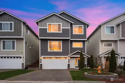 2704 S 120th Pl, Burien, WA 98168
