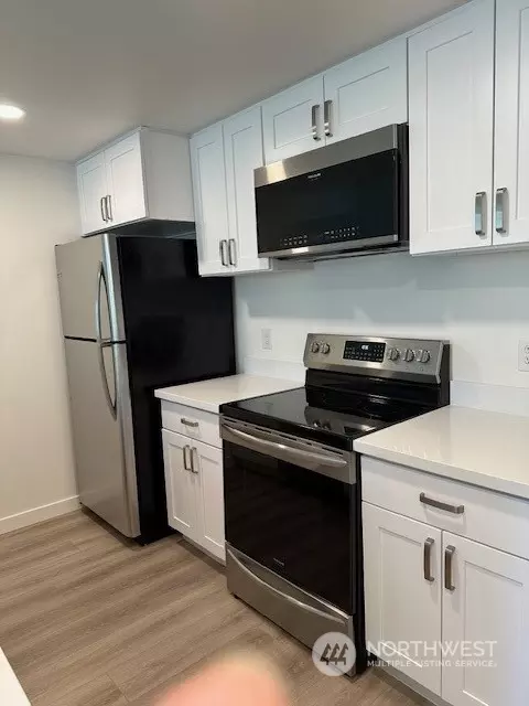 2600 2nd Ave #209, Seattle, WA 98121