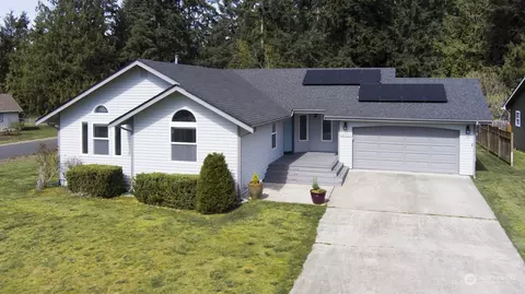 212 Fir Cir, Port Hadlock, WA 98339