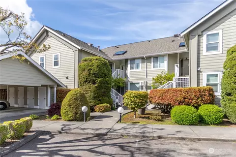 200 W Maberry #101, Lynden, WA 98264