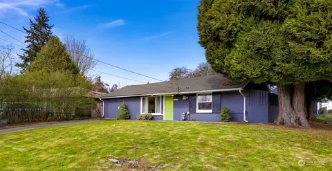 5703 242nd St SW, Mountlake Terrace, WA 98043