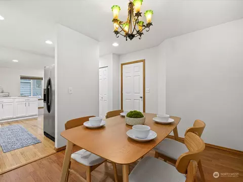 Dining - 13414 11th Pl W, Everett, WA 98204 photo 2 of 2