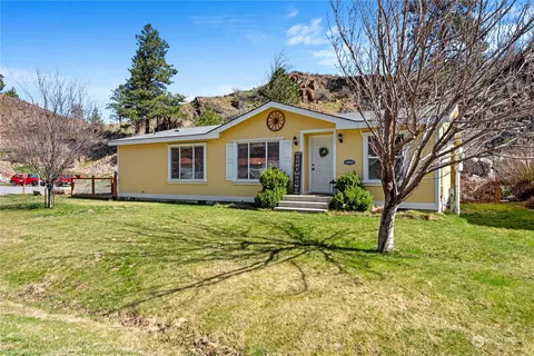 14947 Golden Delicious St, Entiat, WA 98822