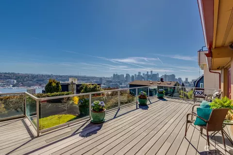 1304 Bigelow Ave, Seattle, WA 98109