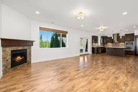 12301 20th St E, Edgewood, WA 98372 photo 5
