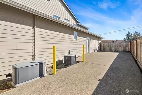 12301 20th St E, Edgewood, WA 98372 photo 35