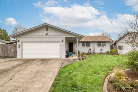 1535 31st Ave, Longview, WA 98632
