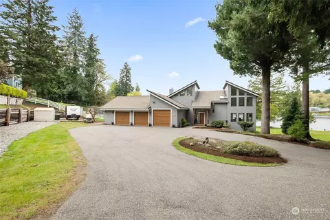 7450 Long Lake Rd SE, Port Orchard, WA 98367
