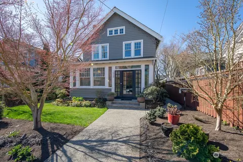 1529 10th Ave W, Seattle, WA 98119