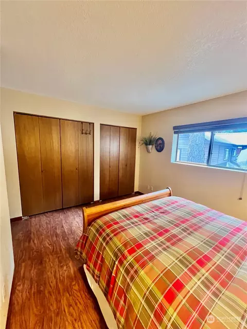 Bedroom - 59 B West Fork Rd, Conconully, WA 98819 photo 3 of 6