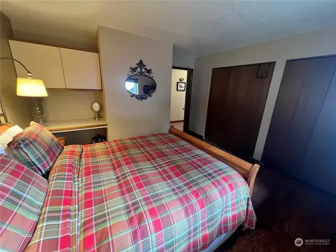 Bedroom - 59 B West Fork Rd, Conconully, WA 98819 photo 2 of 6