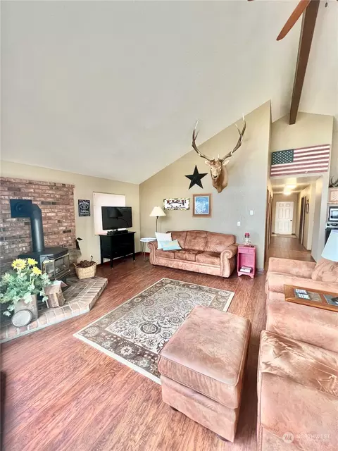 Living - 59 B West Fork Rd, Conconully, WA 98819 photo 2 of 4