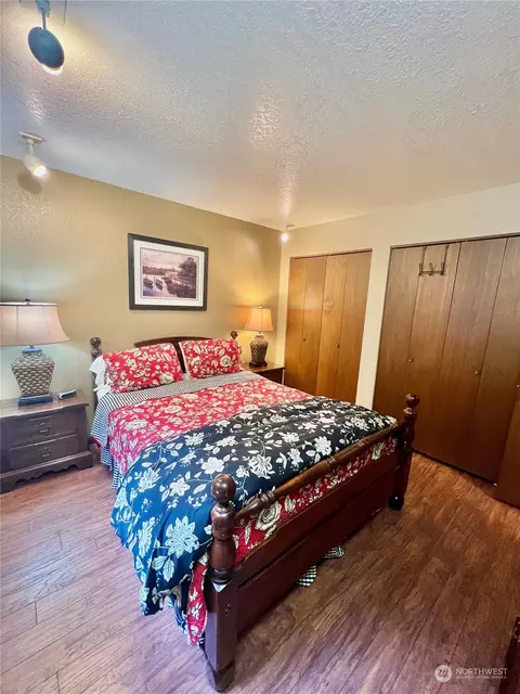 Bedroom - 59 B West Fork Rd, Conconully, WA 98819 photo 6 of 6