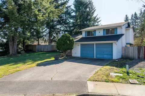 18 SW 77th Pl, Everett, WA 98203