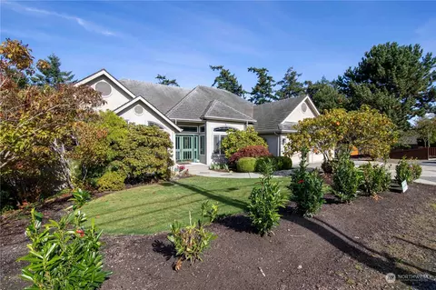 3402 Oakes Ave, Anacortes, WA 98221