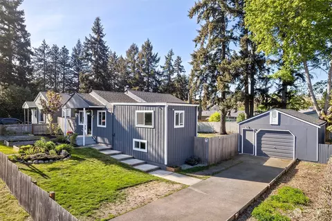 621 129th St S, Tacoma, WA 98444