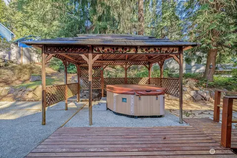 10642 NE 148th St, Bothell, WA 98011 photo 17