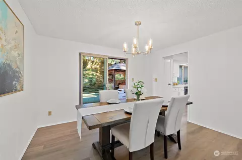 10642 NE 148th St, Bothell, WA 98011 photo 4