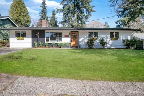 4506 SE 3rd Pl, Renton, WA 98059