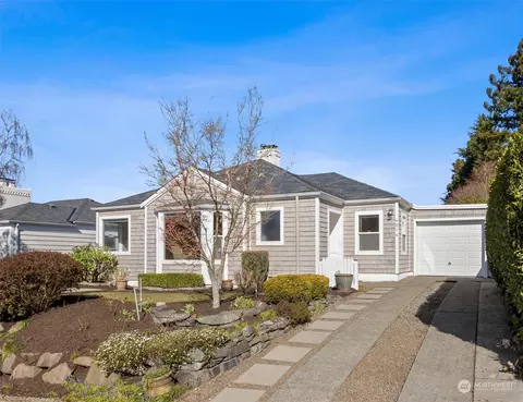 4214 W Dravus St, Seattle, WA 98199
