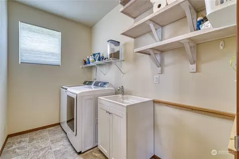 Other - 284 E 29th St, Bremerton, WA 98310 photo 3 of 7