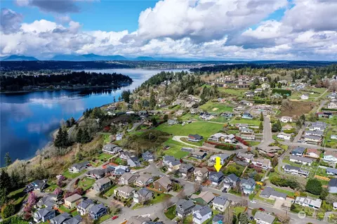 View/Area - 284 E 29th St, Bremerton, WA 98310 photo 3 of 3