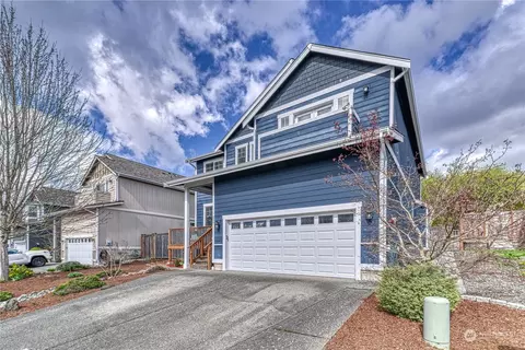 Exterior - 284 E 29th St, Bremerton, WA 98310 photo 3 of 7